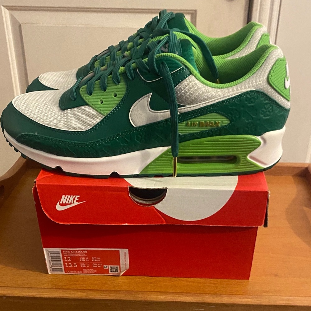 Men’s Size 12 Nike Air Max 90 Pine Green - Picture 2 of 10